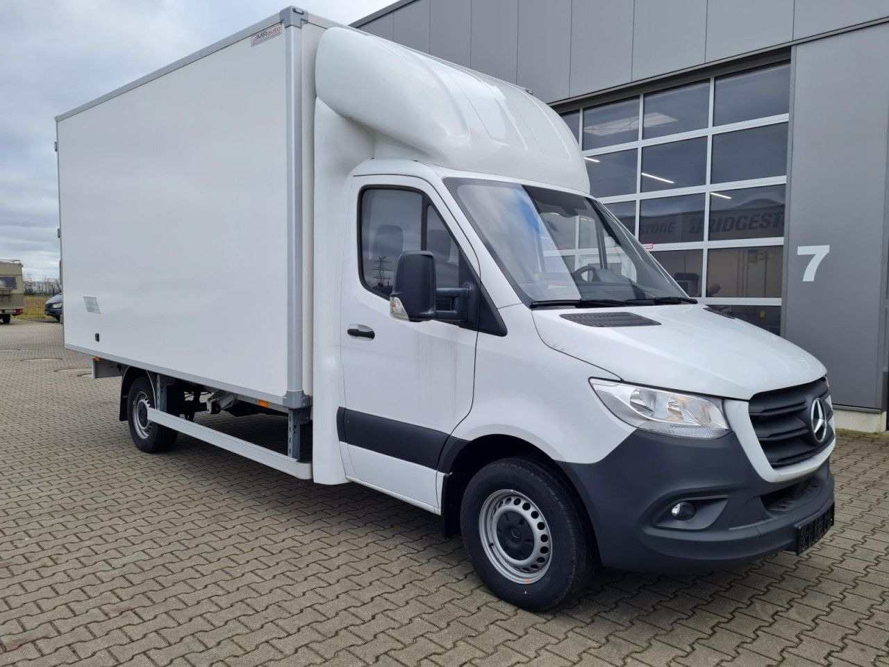 Mercedes-Benz Sprinter 315 CDi Koffer lang MBux Klima - Furgone box: foto 3 Mercedes-Benz Sprinter 315 CDi Koffer lang MBux Klima - Furgone box: foto 3