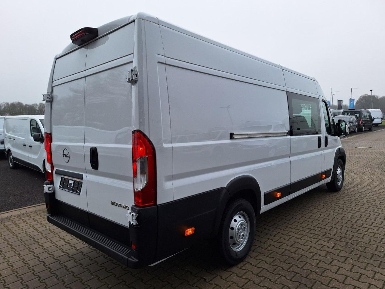 Opel Movano 35 Cargo L4 Doka 6-Sitze verstärkt PDC - Furgone chiuso, Furgone doppia cabina: foto 5 Opel Movano 35 Cargo L4 Doka 6-Sitze verstärkt PDC - Furgone chiuso, Furgone doppia cabina: foto 5