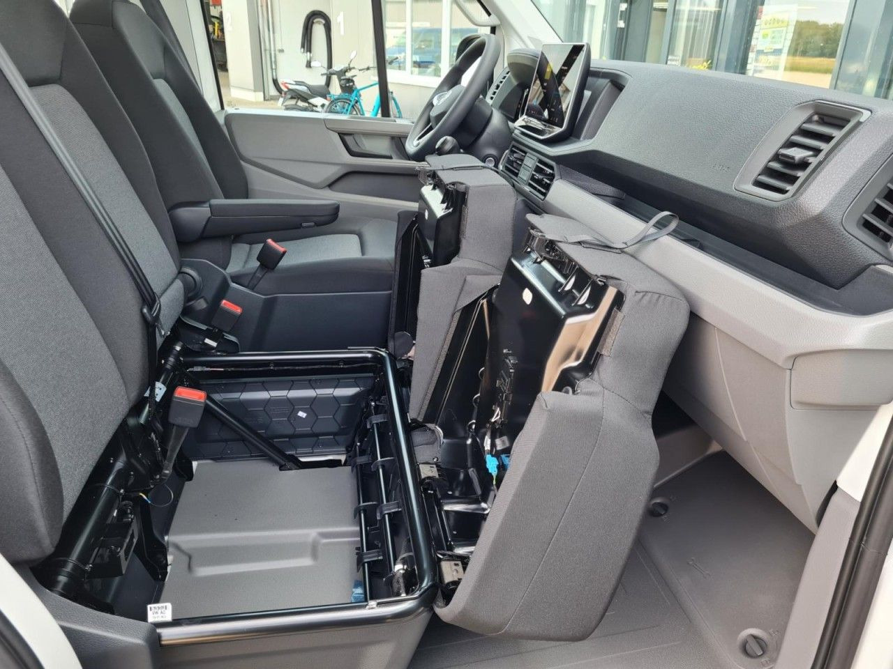 Furgone con cassone fisso, Furgone doppia cabina Volkswagen Crafter 35 Doka TDI MR LED KLIMA TEMPOMAT: foto 24