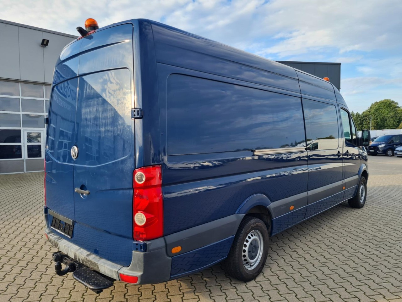 Volkswagen Crafter 35 Kasten Doka 5 Sitze AHK 3.5to REGALSYSTEM - Furgone chiuso, Furgone doppia cabina: foto 4 Volkswagen Crafter 35 Kasten Doka 5 Sitze AHK 3.5to REGALSYSTEM - Furgone chiuso, Furgone doppia cabina: foto 4