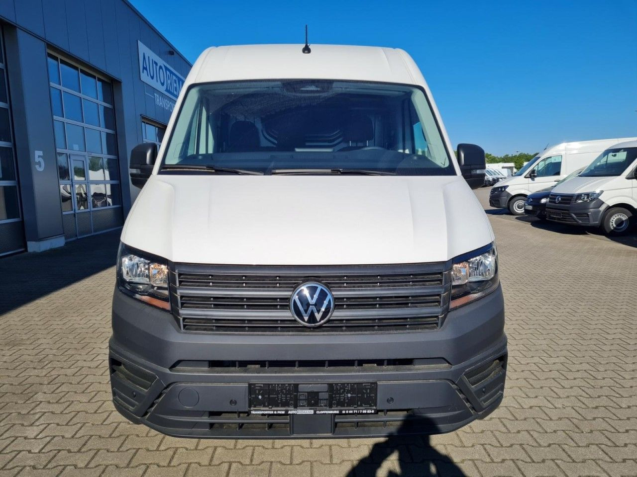 Volkswagen Crafter 35 Kasten MR Hoch 4 Motion DSG KLIMA TEM Volkswagen Crafter 35 Kasten MR Hoch 4 Motion DSG KLIMA TEM - Furgone chiuso: foto 2 Volkswagen Crafter 35 Kasten MR Hoch 4 Motion DSG KLIMA TEM Volkswagen Crafter 35 Kasten MR Hoch 4 Motion DSG KLIMA TEM - Furgone chiuso: foto 2