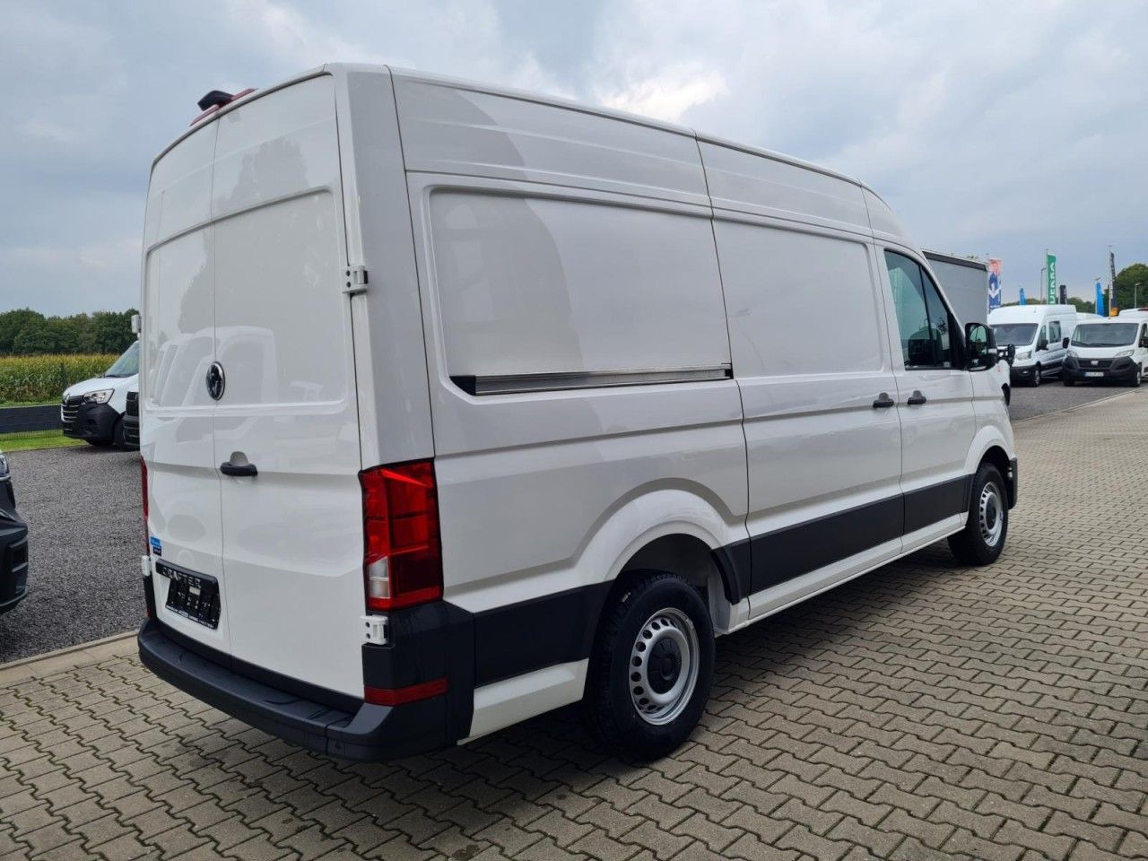 Volkswagen Crafter 35 Kasten TDI L3H3 LED TEMPOMAT AUTOMATI - Furgone chiuso: foto 4 Volkswagen Crafter 35 Kasten TDI L3H3 LED TEMPOMAT AUTOMATI - Furgone chiuso: foto 4