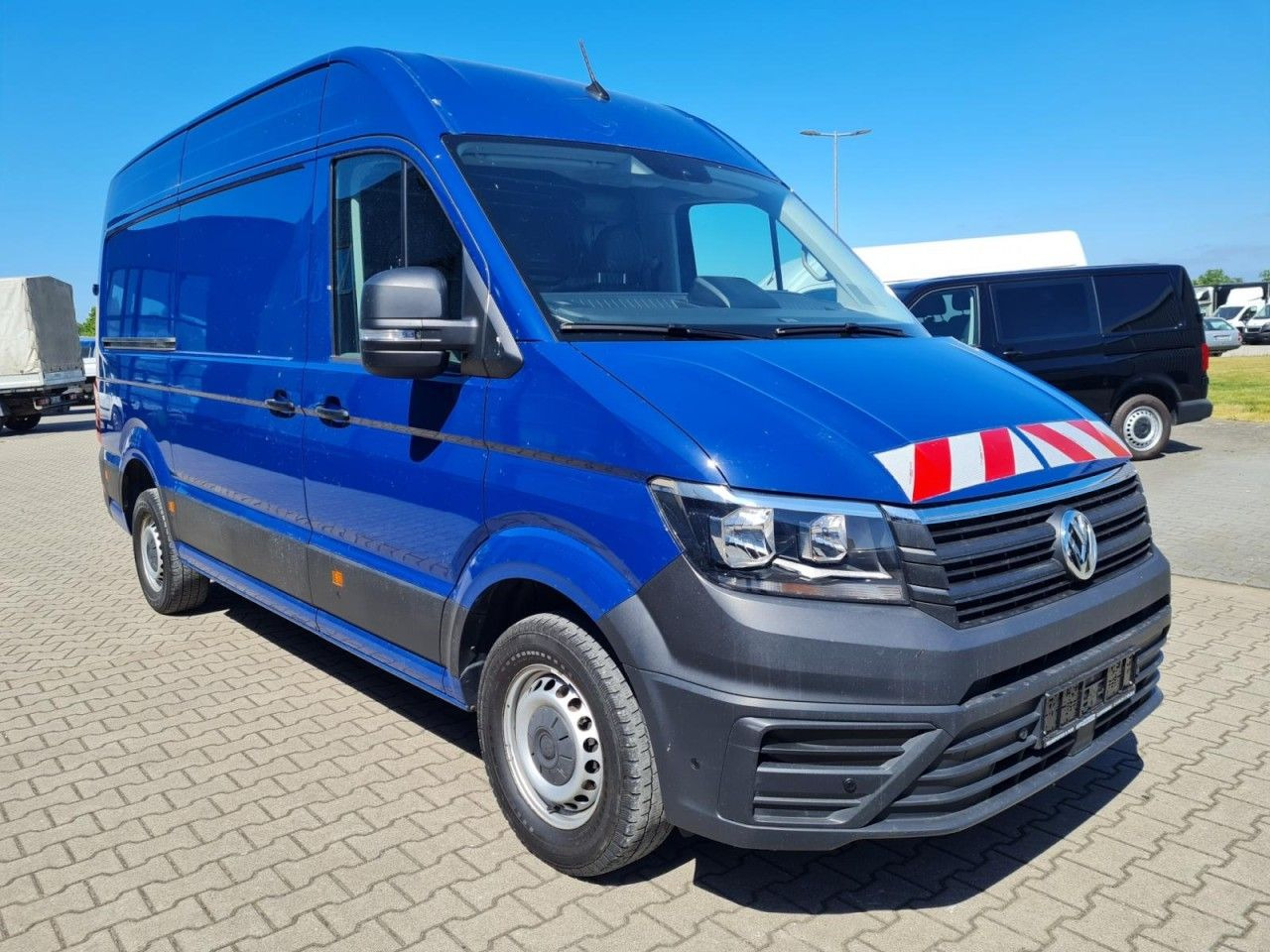 Volkswagen Crafter 35 Kasten TDI MR L3H3 RWD AHK - Furgone chiuso: foto 3 Volkswagen Crafter 35 Kasten TDI MR L3H3 RWD AHK - Furgone chiuso: foto 3