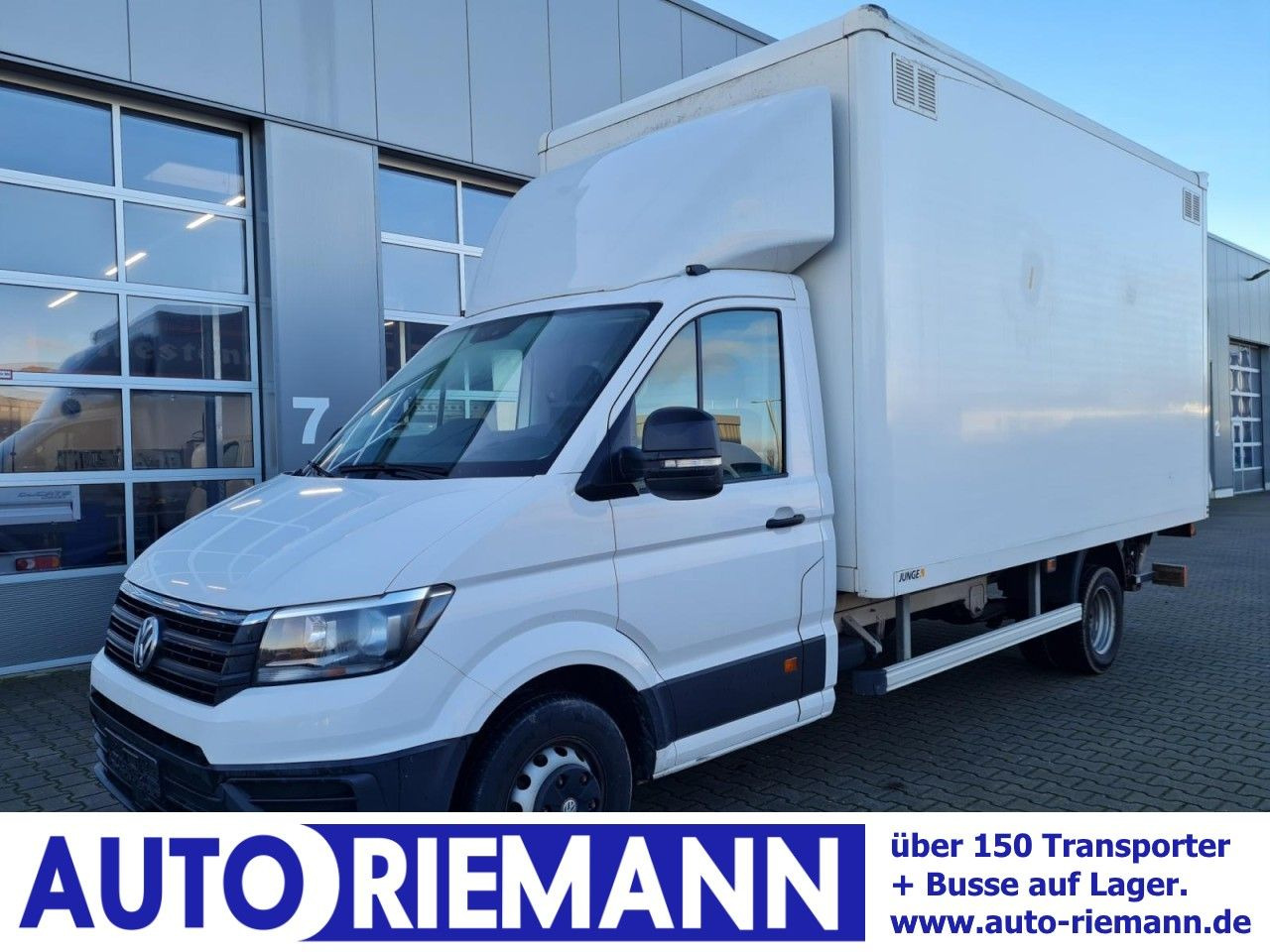 Volkswagen Crafter 50 Koffer hoch 2.0 TDI LBW KLIMA KAMERA - Furgone box: foto 1 Volkswagen Crafter 50 Koffer hoch 2.0 TDI LBW KLIMA KAMERA - Furgone box: foto 1