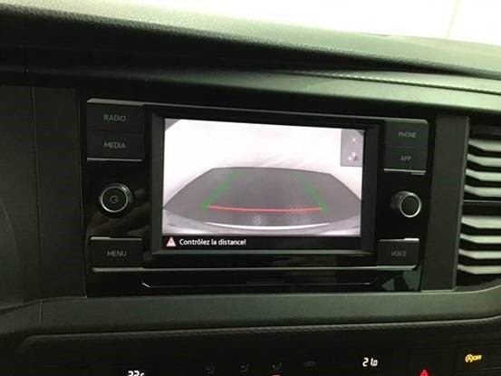 Volkswagen T6.1 Caravelle TDI lang 9 Sitzer 2 Schiebetüren Trendl. - Minibus, Pulmino: foto 5 Volkswagen T6.1 Caravelle TDI lang 9 Sitzer 2 Schiebetüren Trendl. - Minibus, Pulmino: foto 5