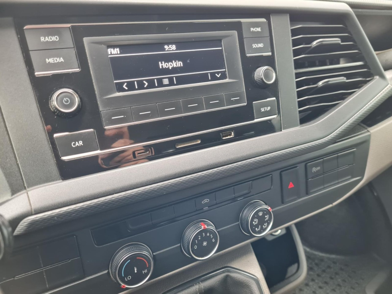 Leasing di  Volkswagen T6.1 Pritsche Doka 6-Sitze TDI AHK Volkswagen T6.1 Pritsche Doka 6-Sitze TDI AHK: foto 13