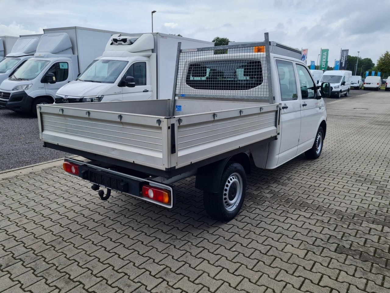 Volkswagen T6 Doka TDI LR AHK Leiterträger Klima STANDHEIZ - Furgone con cassone fisso: foto 5 Volkswagen T6 Doka TDI LR AHK Leiterträger Klima STANDHEIZ - Furgone con cassone fisso: foto 5