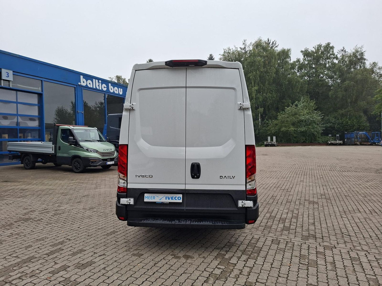 Iveco 35S16A8V Klima, Radio, Kamera ab 0% Finanzierbar - Furgone chiuso: foto 4 Iveco 35S16A8V Klima, Radio, Kamera ab 0% Finanzierbar - Furgone chiuso: foto 4
