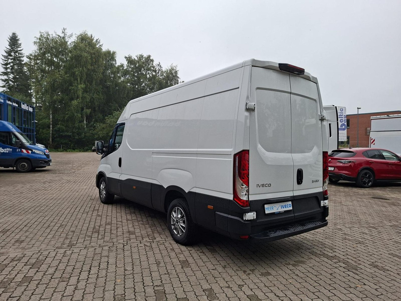 Iveco 35S16A8V Klima, Radio, Kamera ab 0% Finanzierbar - Furgone chiuso: foto 3 Iveco 35S16A8V Klima, Radio, Kamera ab 0% Finanzierbar - Furgone chiuso: foto 3