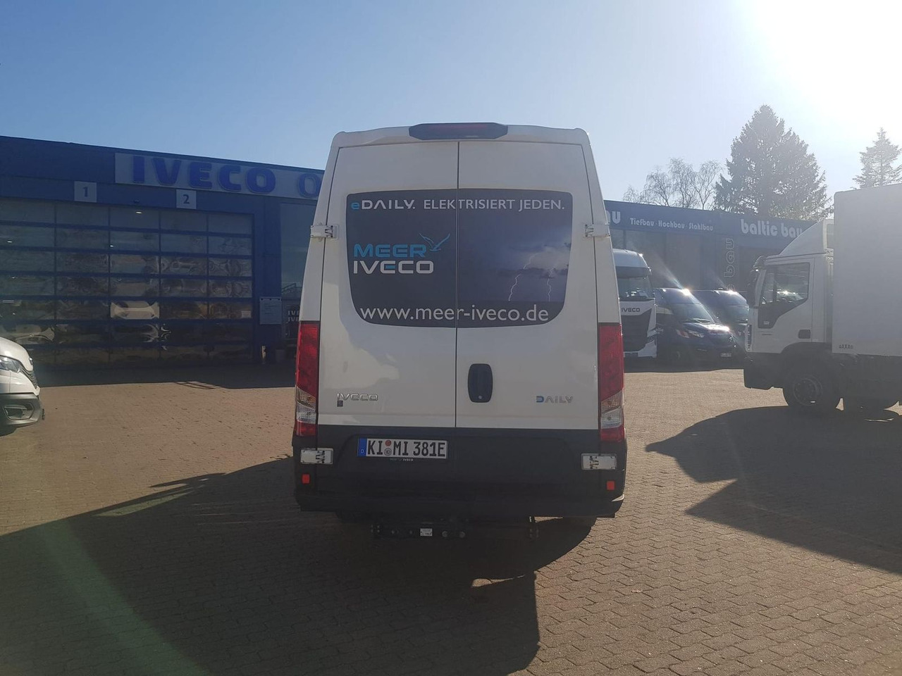 Iveco Daily 38S14E V Rückfahrkamera, AHK mit 3,5t, ... - Furgone chiuso, Furgone elettrico: foto 5 Iveco Daily 38S14E V Rückfahrkamera, AHK mit 3,5t, ... - Furgone chiuso, Furgone elettrico: foto 5