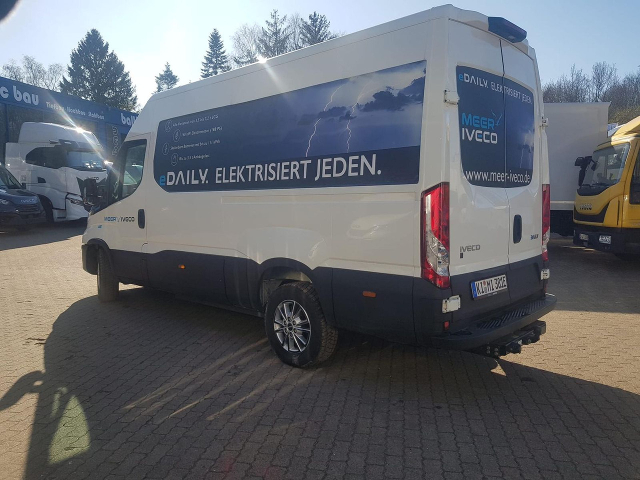 Iveco Daily 38S14E V Rückfahrkamera, AHK mit 3,5t, ... - Furgone chiuso, Furgone elettrico: foto 4 Iveco Daily 38S14E V Rückfahrkamera, AHK mit 3,5t, ... - Furgone chiuso, Furgone elettrico: foto 4