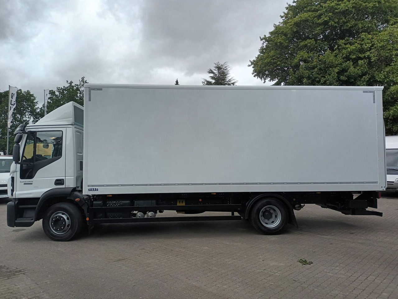 Iveco ML120E25/P mit SAXAS LBW 185 kW (252 PS), Aut... - Furgone box: foto 2 Iveco ML120E25/P mit SAXAS LBW 185 kW (252 PS), Aut... - Furgone box: foto 2