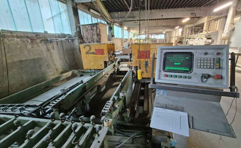 Löffler BF2000/2 – drilling and milling machine / Bohr-Fräsmaschine - Macchina utensile: foto 1 Löffler BF2000/2 – drilling and milling machine / Bohr-Fräsmaschine - Macchina utensile: foto 1