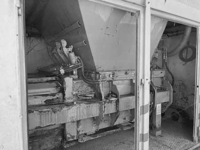 Presto-Pressen CC40V – Channel baling press / Kanalballenpresse - Macchina utensile: foto 1 Presto-Pressen CC40V – Channel baling press / Kanalballenpresse - Macchina utensile: foto 1