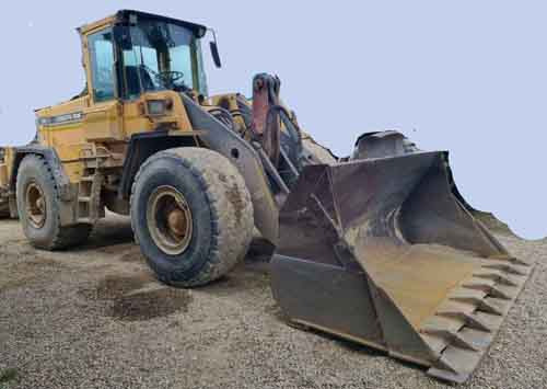 Volvo L120C – wheel loader / Radlader - Pala: foto 1 Volvo L120C – wheel loader / Radlader - Pala: foto 1