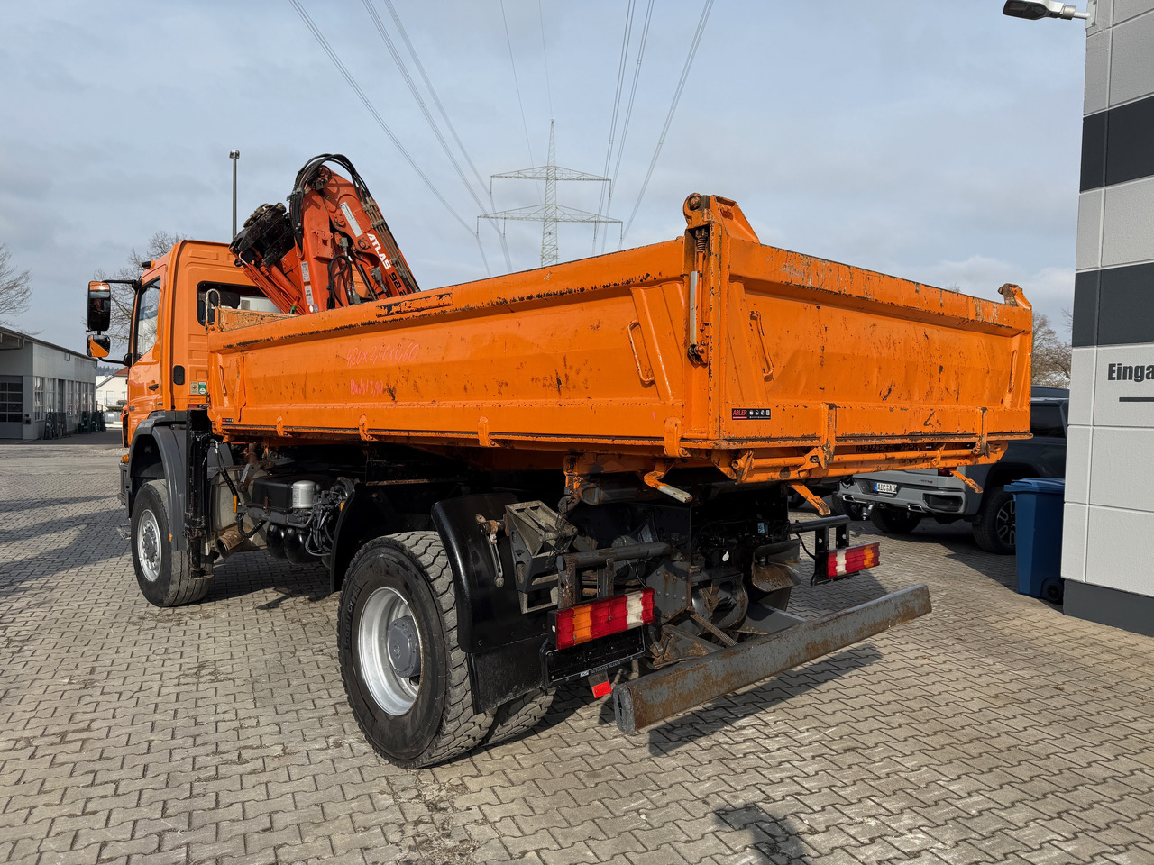 Mercedes-Benz 1833 Axor Kipper Kran Allrad - Autocarro ribaltabile, Camion con gru: foto 5 Mercedes-Benz 1833 Axor Kipper Kran Allrad - Autocarro ribaltabile, Camion con gru: foto 5