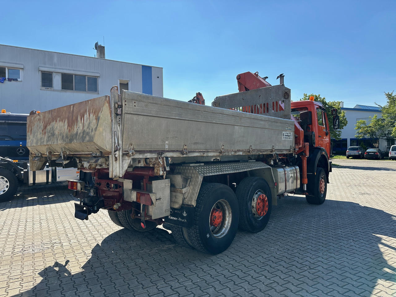Mercedes-Benz 2535 NG 3-Seiten-Kipper mit Kran - Autocarro ribaltabile, Camion con gru: foto 4 Mercedes-Benz 2535 NG 3-Seiten-Kipper mit Kran - Autocarro ribaltabile, Camion con gru: foto 4