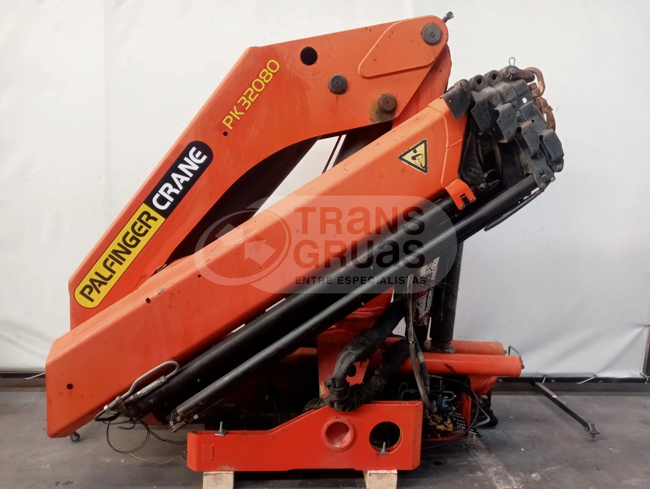 Grúa hidráulica Palfinger PK 32080 - Gru per autocarro: foto 1 Grúa hidráulica Palfinger PK 32080 - Gru per autocarro: foto 1