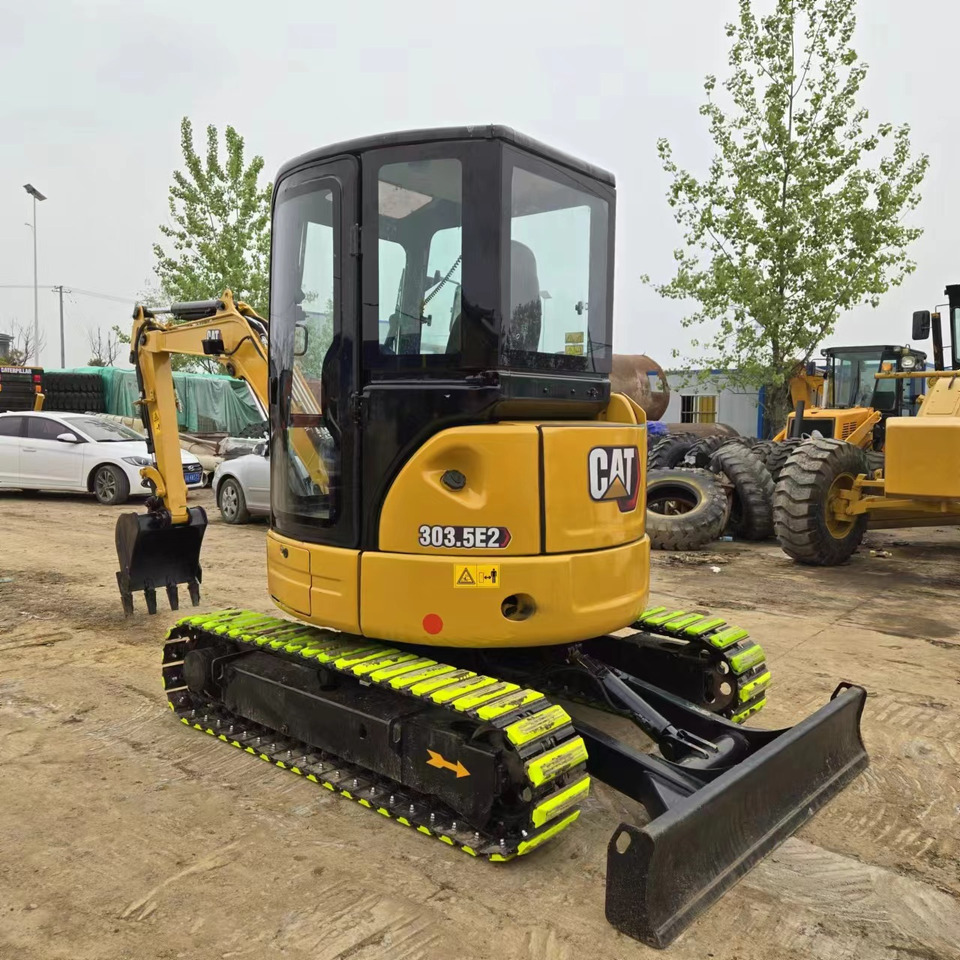 CATERPILLAR 303.5E2 - Miniescavatore: foto 5 CATERPILLAR 303.5E2 - Miniescavatore: foto 5