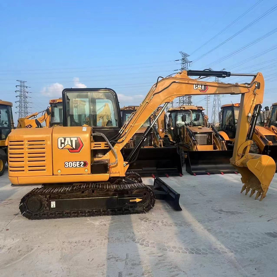 CATERPILLAR 306E2 - Miniescavatore: foto 1 CATERPILLAR 306E2 - Miniescavatore: foto 1