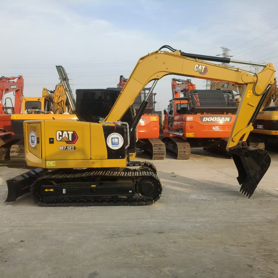 CATERPILLAR 307.5 - Miniescavatore: foto 1 CATERPILLAR 307.5 - Miniescavatore: foto 1