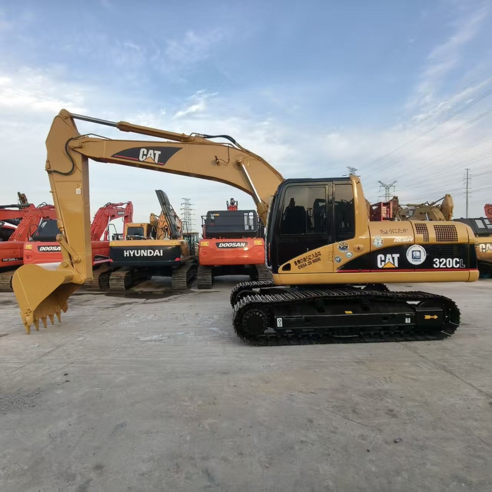 CATERPILLAR 320C - Escavatore: foto 1 CATERPILLAR 320C - Escavatore: foto 1