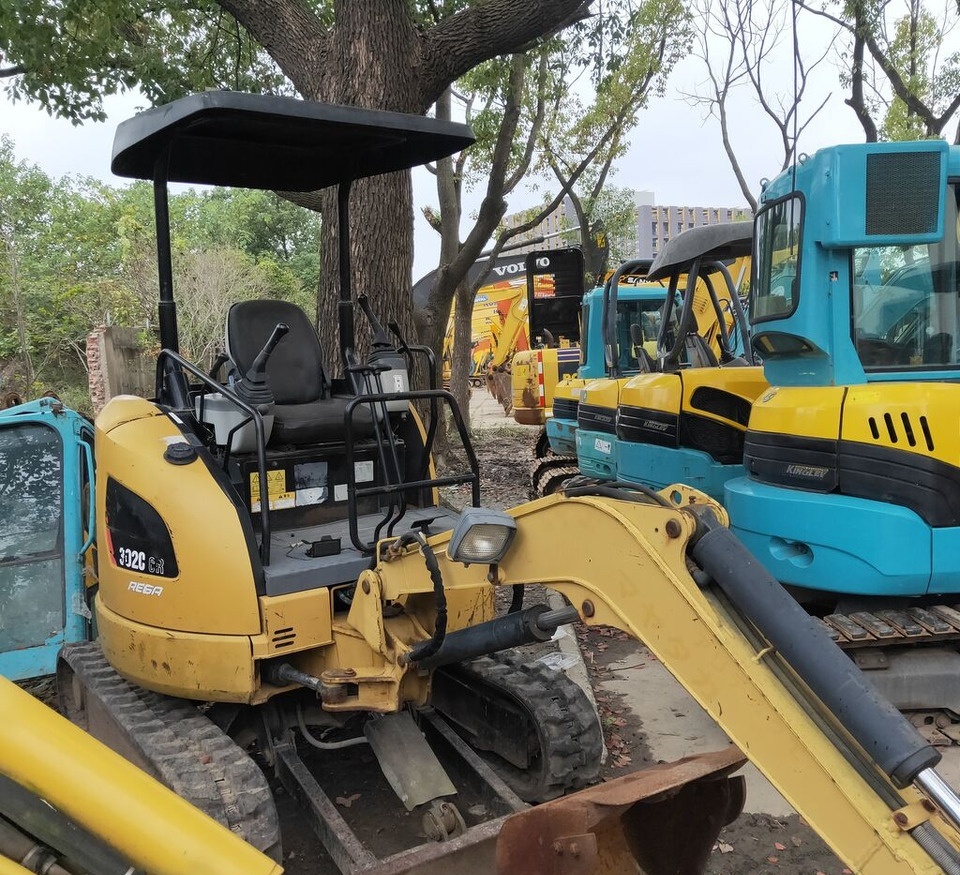 Caterpillar 302C - Miniescavatore: foto 1 Caterpillar 302C - Miniescavatore: foto 1