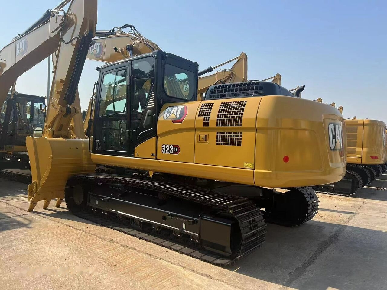 Caterpillar 323GX - Escavatore cingolato: foto 1 Caterpillar 323GX - Escavatore cingolato: foto 1