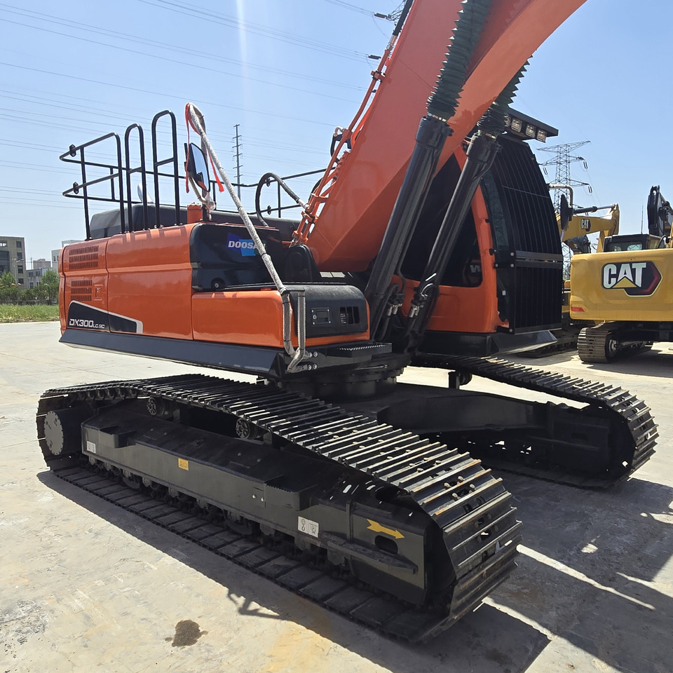 Doosan DX300 - Escavatore: foto 1 Doosan DX300 - Escavatore: foto 1