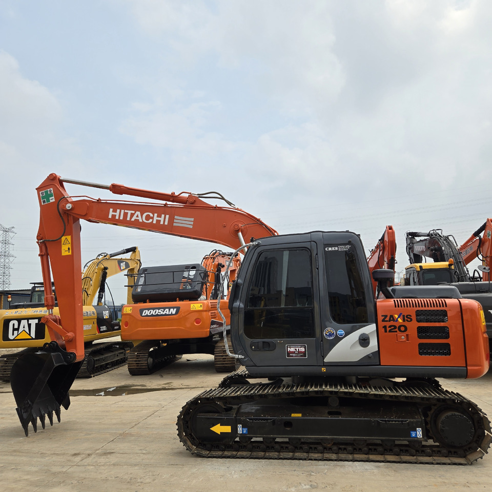 HITACHI ZX120 - Escavatore: foto 2 HITACHI ZX120 - Escavatore: foto 2