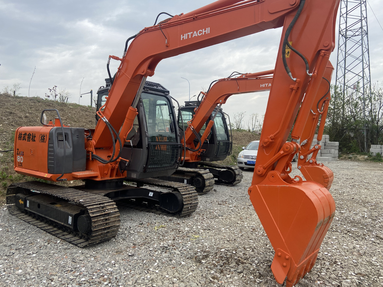 HITACHI ZX80 - Miniescavatore: foto 3 HITACHI ZX80 - Miniescavatore: foto 3