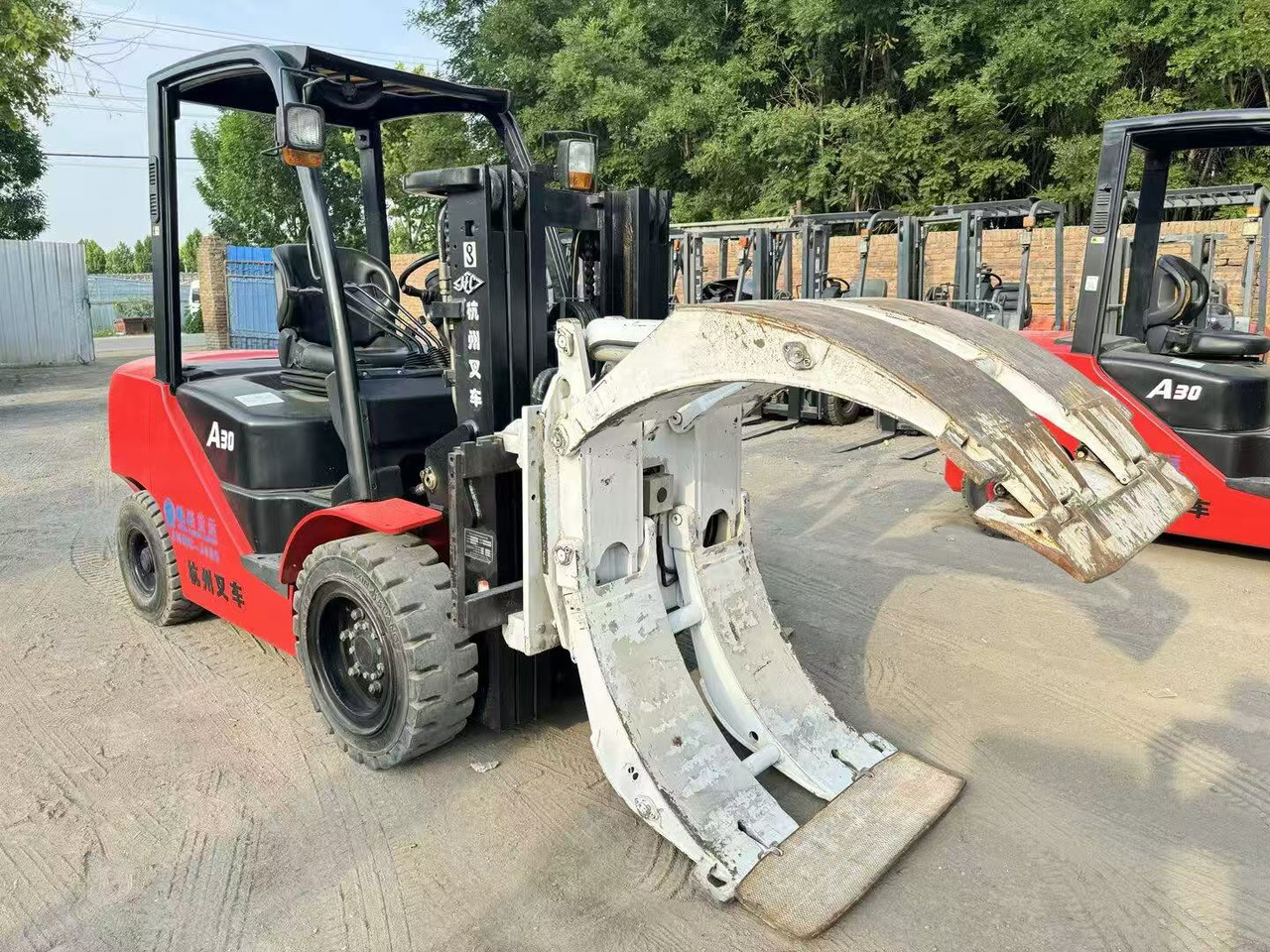 HangCha A30 - Carrello elevatore diesel: foto 2 HangCha A30 - Carrello elevatore diesel: foto 2