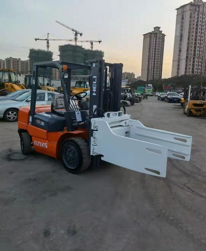 Heli H2000 3 Ton - Carrello elevatore diesel: foto 4 Heli H2000 3 Ton - Carrello elevatore diesel: foto 4