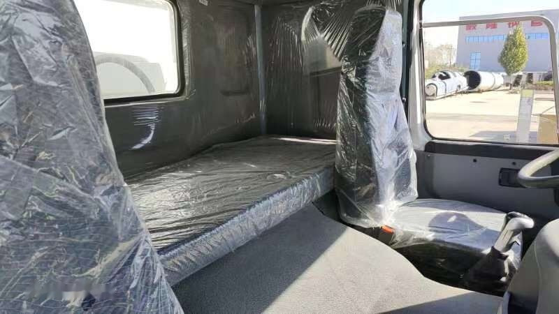 Howo - Autocarro ribaltabile: foto 3 Howo - Autocarro ribaltabile: foto 3