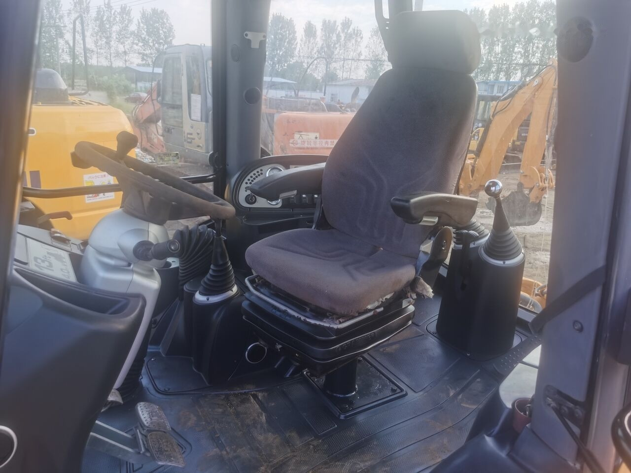 JCB 3CX - Terna: foto 4 JCB 3CX - Terna: foto 4
