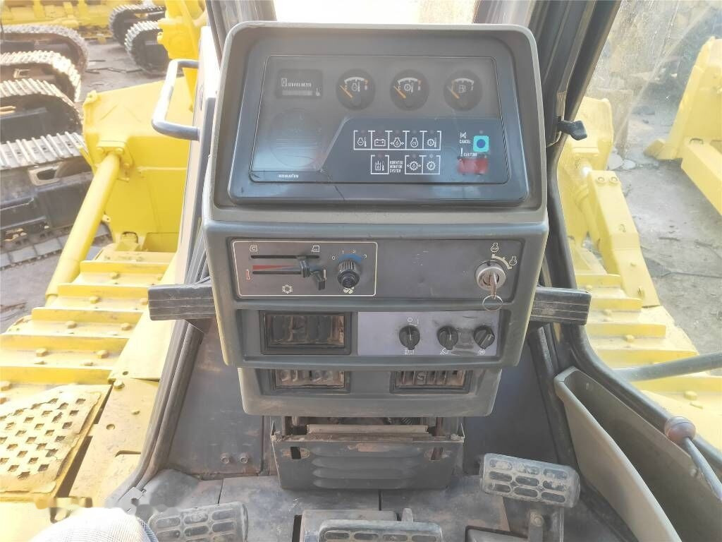 Komatsu D155AX-5 - Bulldozer: foto 4 Komatsu D155AX-5 - Bulldozer: foto 4