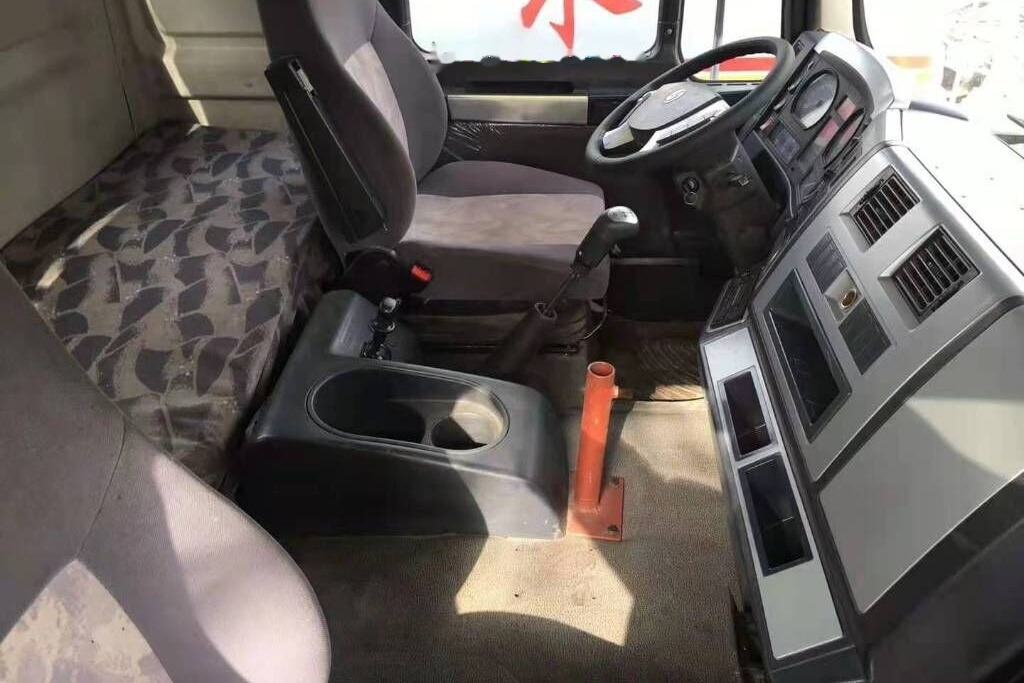 Autospurgo Shacman F3000: foto 6