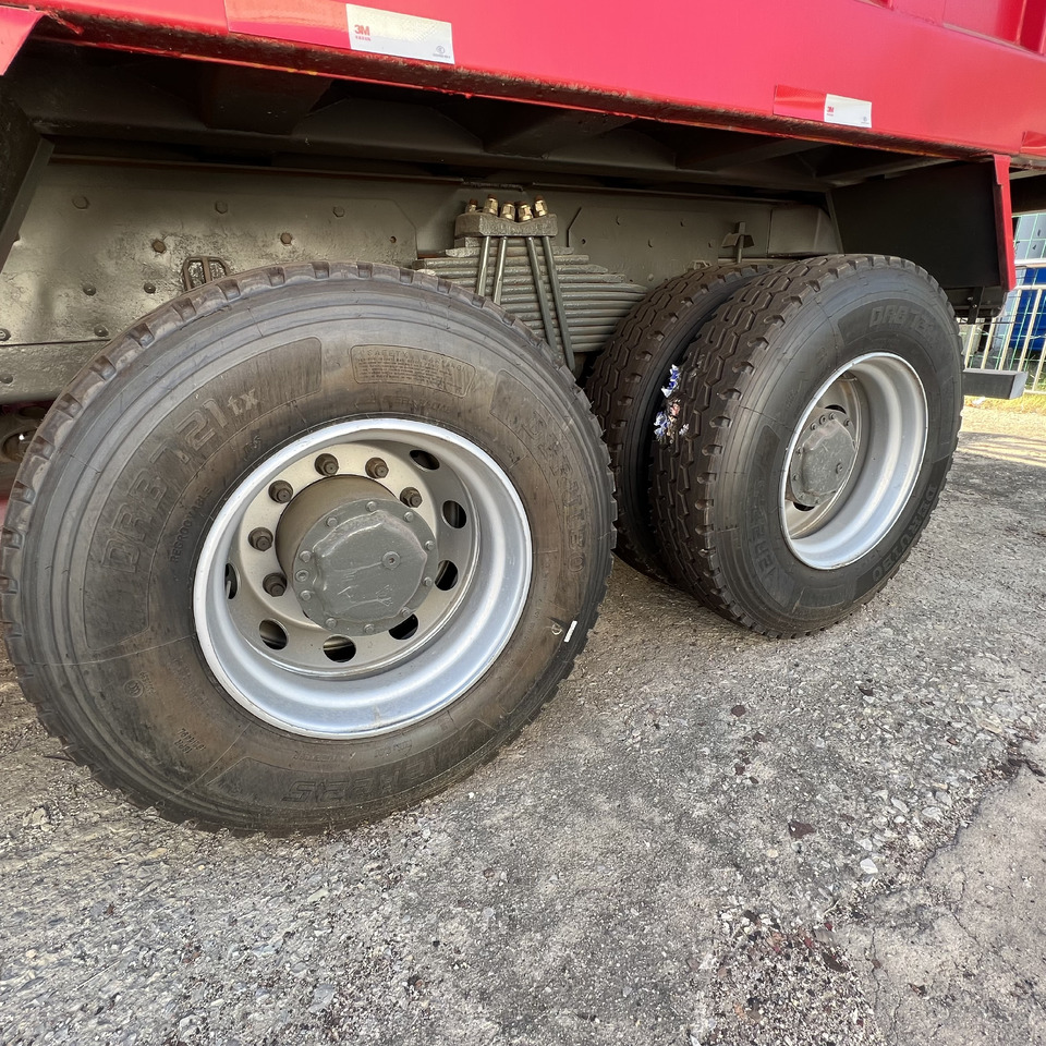 Autocarro ribaltabile Sinotruk HOWO 371 8*4 Dump truck: foto 11