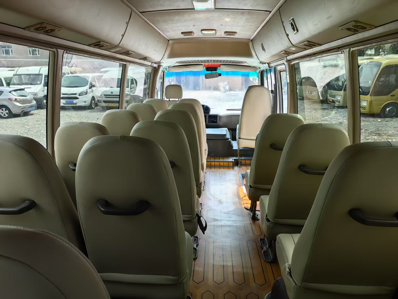 Toyota Coaster - Minibus, Pulmino: foto 3 Toyota Coaster - Minibus, Pulmino: foto 3