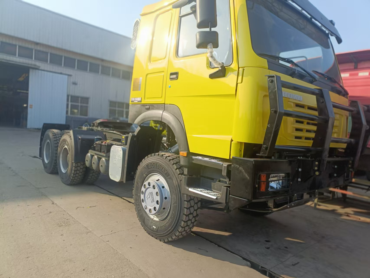 Sinotruk HOWO 430 6*4 Tractor - Trattore stradale: foto 4 Sinotruk HOWO 430 6*4 Tractor - Trattore stradale: foto 4