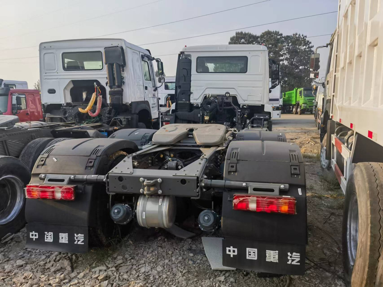 Trattore stradale Sinotruk HOWO 6*4 Tractor: foto 6