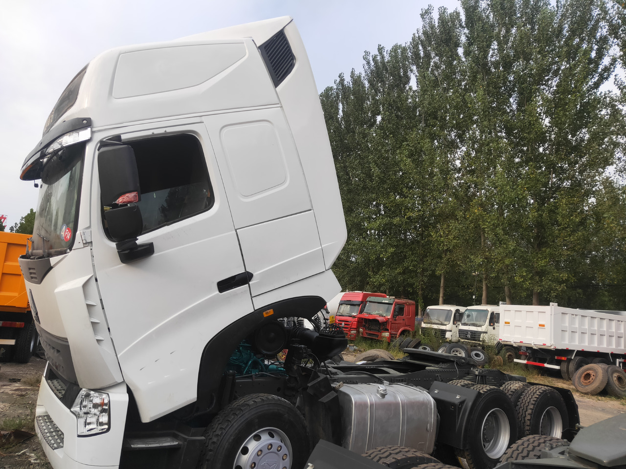 Trattore stradale Sinotruk HOWO A7 6*4 Tractor: foto 7