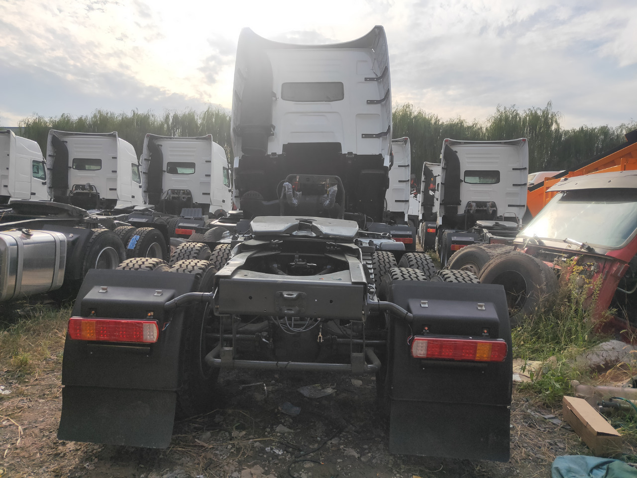 Trattore stradale Sinotruk HOWO A7 6*4 Tractor: foto 6