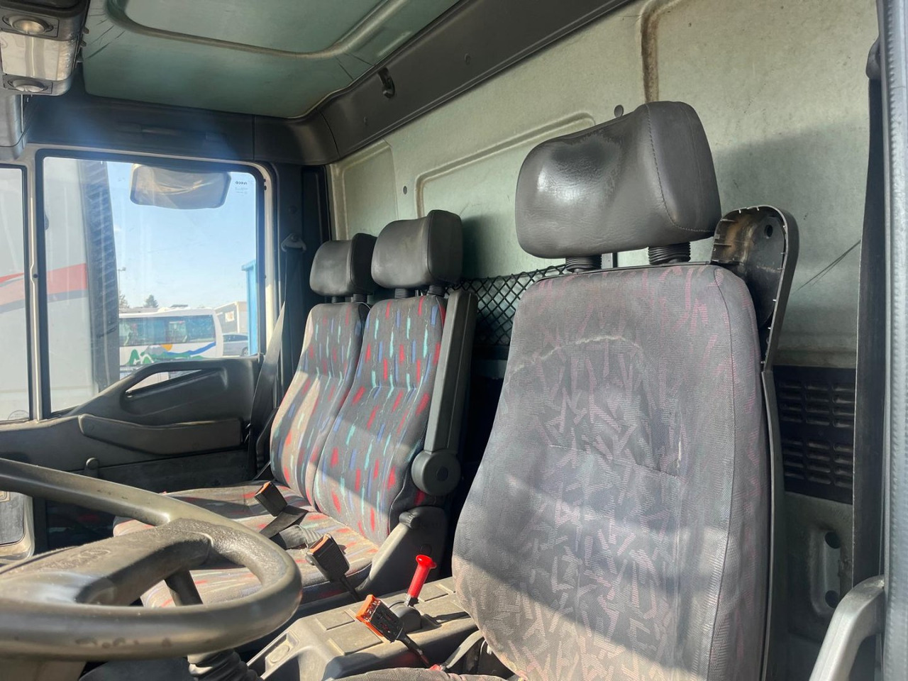 Camion centinato Caja cerrada IVECO Eurocargo ML80E17: foto 7