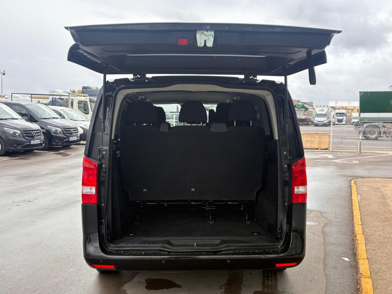 Furgón Mercedes Vito Tourer Pro 115 dci automática. - Furgone chiuso: foto 5 Furgón Mercedes Vito Tourer Pro 115 dci automática. - Furgone chiuso: foto 5