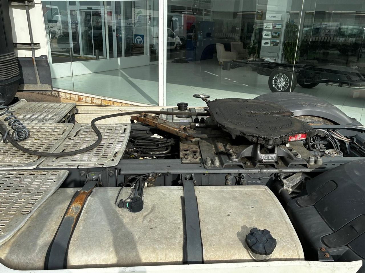 Cabeza Tractora DAF 480 SUPER SPACE CAB AUTOMATICA CON INTARDER - Trattore stradale: foto 5 Cabeza Tractora DAF 480 SUPER SPACE CAB AUTOMATICA CON INTARDER - Trattore stradale: foto 5