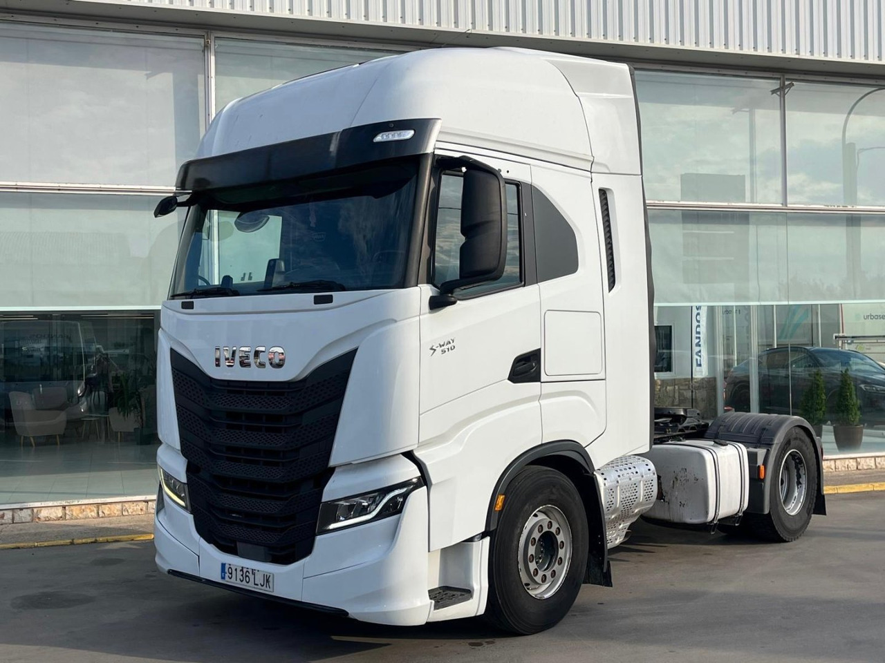 Cabeza Tractora IVECO 510 AUTOMATICO INTARDER - Trattore stradale: foto 1 Cabeza Tractora IVECO 510 AUTOMATICO INTARDER - Trattore stradale: foto 1