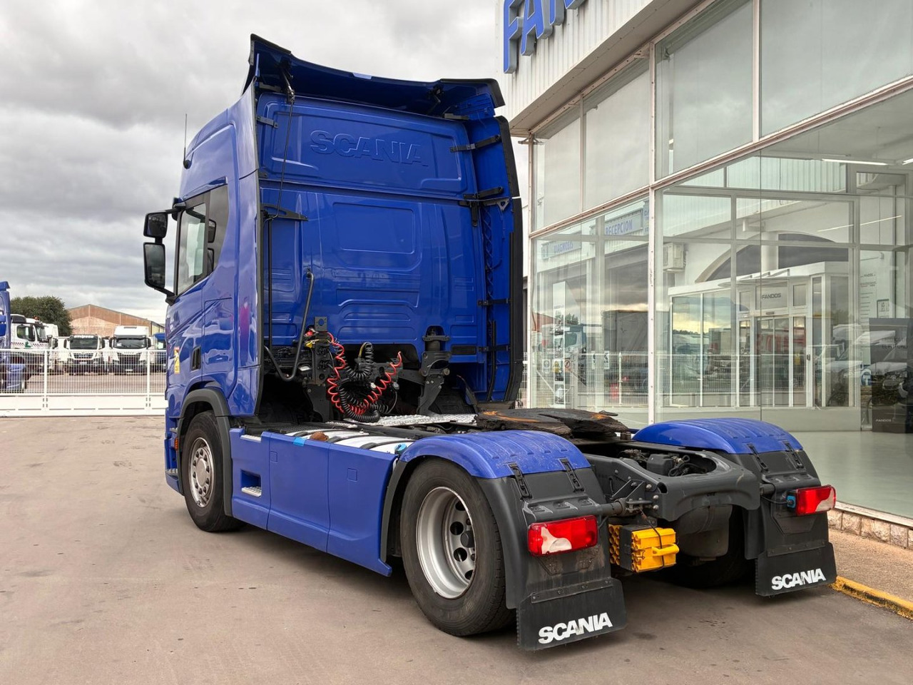 Cabeza Tractora Scania R450 AUTOMATICO-INTARDER - Trattore stradale: foto 4 Cabeza Tractora Scania R450 AUTOMATICO-INTARDER - Trattore stradale: foto 4