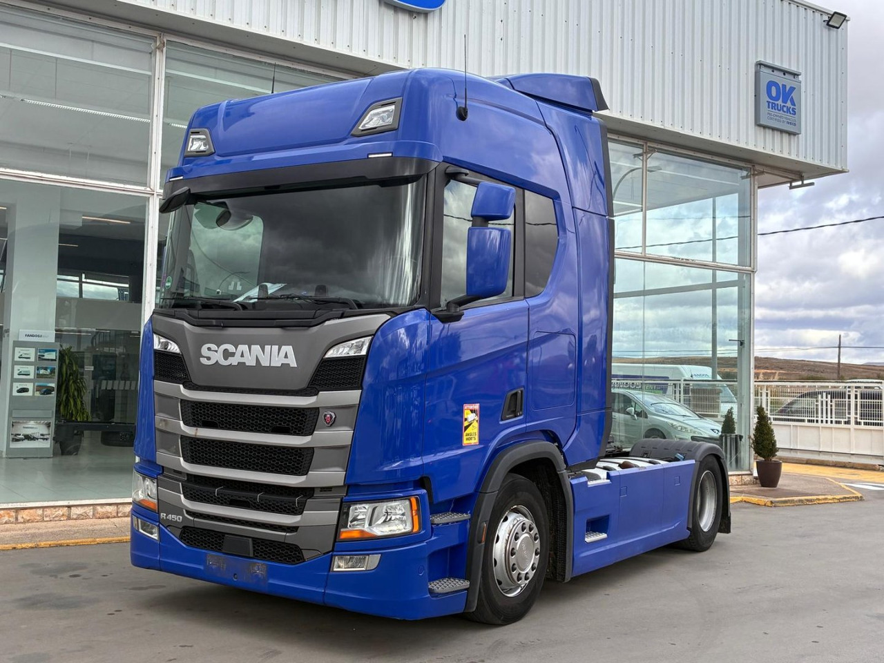 Cabeza Tractora Scania R450 AUTOMATICO-INTARDER - Trattore stradale: foto 1 Cabeza Tractora Scania R450 AUTOMATICO-INTARDER - Trattore stradale: foto 1