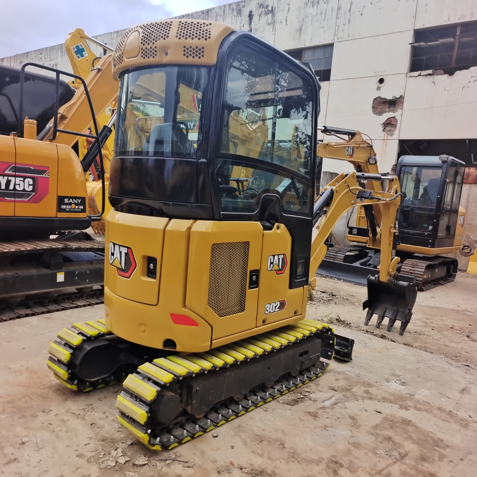 CAT 302CR WITH RUBBER TRACK - Miniescavatore: foto 1 CAT 302CR WITH RUBBER TRACK - Miniescavatore: foto 1